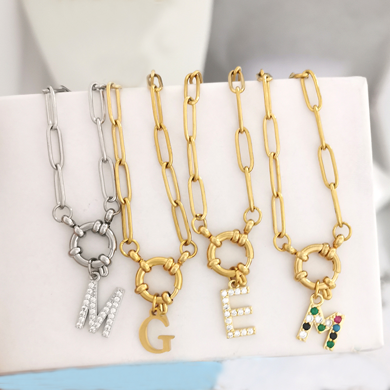 Event Z - Collier avec pendentif lettre initiale A-Z